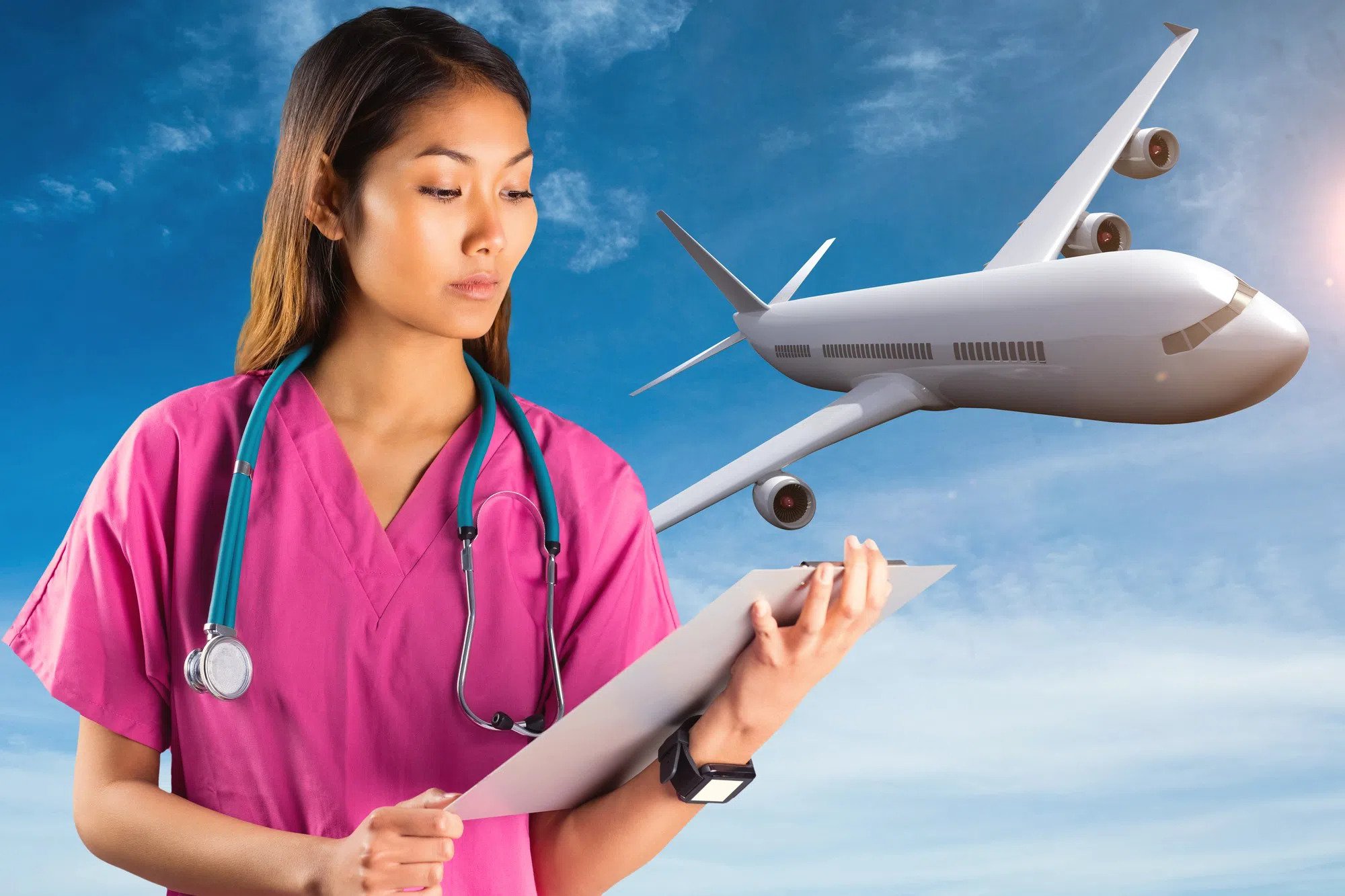 navigating-the-benefits-of-travel-nursing-manometcurrent