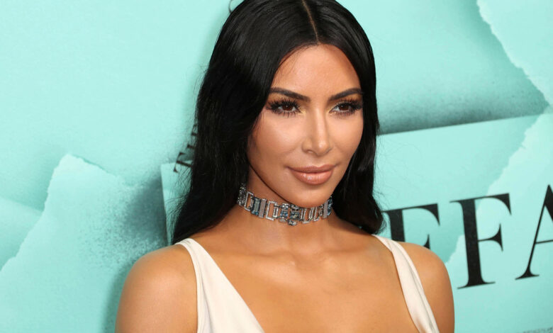 Kim Kardashian Trans